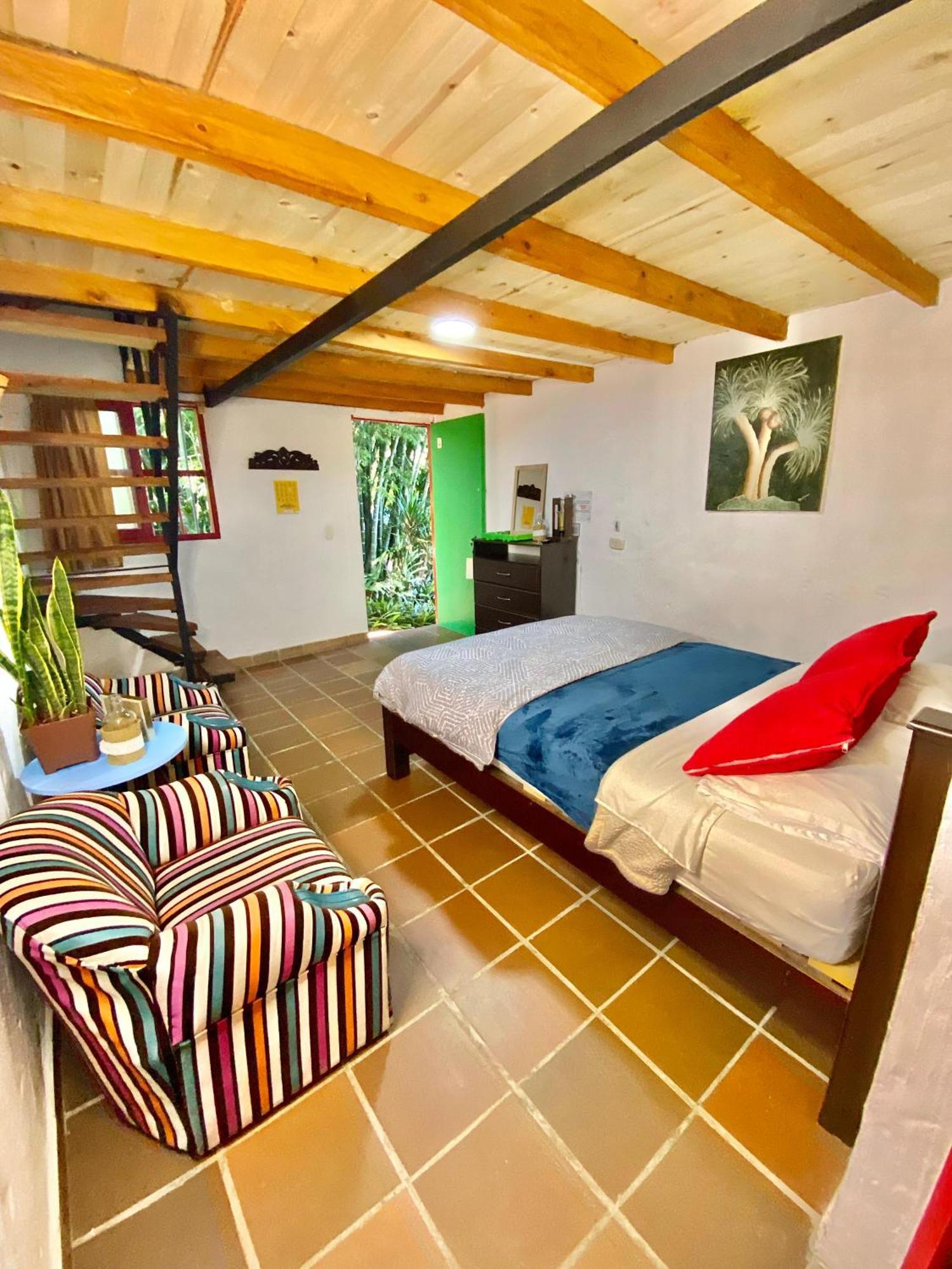 Hotel Marrokos Aeropuerto Jose Maria Cordova กวาร์เน ภายนอก รูปภาพ