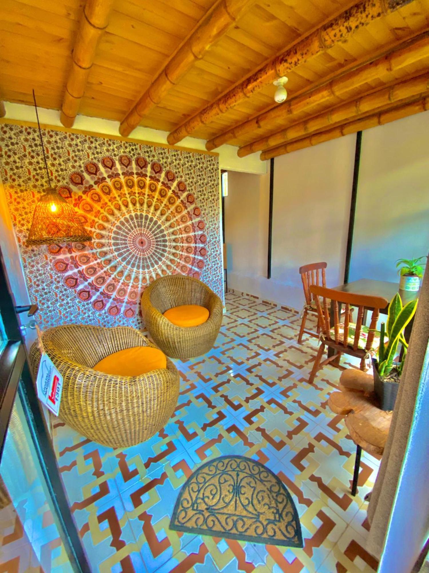 Hotel Marrokos Aeropuerto Jose Maria Cordova กวาร์เน ภายนอก รูปภาพ